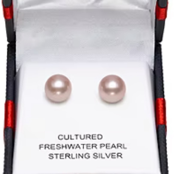 Pink Freshwater Pearl (8mm) Stud Earrings in Sterling Silver - Picture 4 of 4